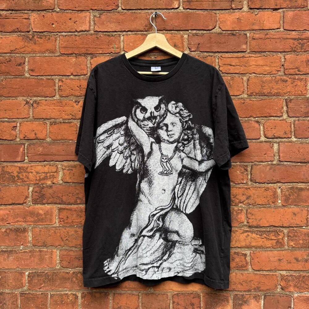 octobers very own owl and cherub t shirt XL